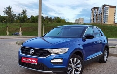 Volkswagen T-Roc I, 2019 год, 2 105 000 рублей, 1 фотография