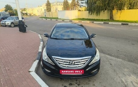Hyundai Sonata VI, 2011 год, 1 200 000 рублей, 3 фотография