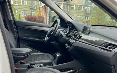 BMW X1, 2017 год, 3 300 000 рублей, 4 фотография