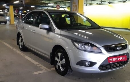 Ford Focus II рестайлинг, 2010 год, 800 000 рублей, 2 фотография
