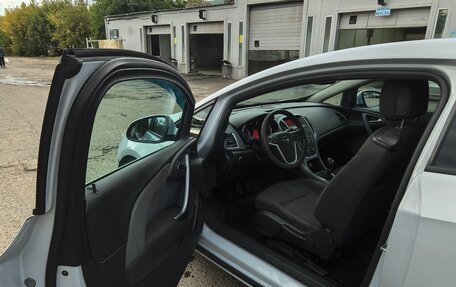 Opel Astra J, 2012 год, 900 000 рублей, 4 фотография