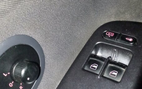 Volkswagen Sharan I рестайлинг, 2003 год, 420 000 рублей, 13 фотография