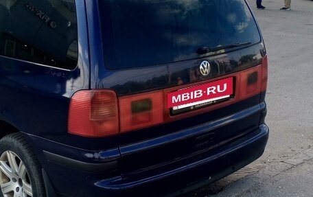 Volkswagen Sharan I рестайлинг, 2003 год, 420 000 рублей, 8 фотография