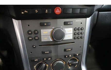 Opel Antara I, 2013 год, 1 112 000 рублей, 13 фотография