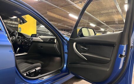 BMW 3 серия, 2017 год, 2 650 000 рублей, 13 фотография
