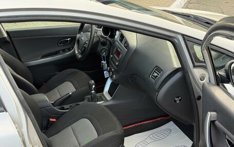 KIA cee'd III, 2013 год, 1 050 000 рублей, 18 фотография