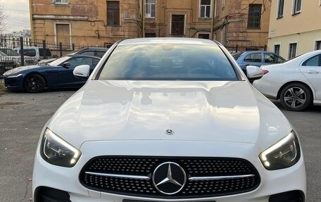 Mercedes-Benz E-Класс, 2021 год, 4 100 000 рублей, 1 фотография