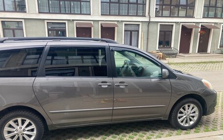 Toyota Sienna II рестайлинг, 2003 год, 1 110 000 рублей, 5 фотография