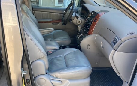 Toyota Sienna II рестайлинг, 2003 год, 1 110 000 рублей, 9 фотография