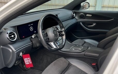 Mercedes-Benz E-Класс, 2021 год, 4 100 000 рублей, 13 фотография