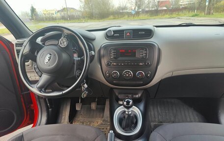 KIA Soul II рестайлинг, 2015 год, 1 050 000 рублей, 5 фотография