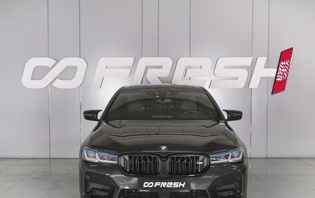 BMW 5 серия, 2019 год, 3 640 000 рублей, 3 фотография