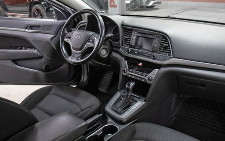 Hyundai Elantra VI рестайлинг, 2018 год, 1 529 000 рублей, 11 фотография
