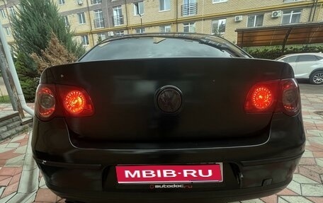 Volkswagen Passat B6, 2007 год, 400 000 рублей, 1 фотография