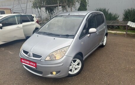 Mitsubishi Colt VI рестайлинг, 2003 год, 360 000 рублей, 5 фотография