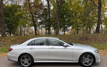 Mercedes-Benz E-Класс, 2018 год, 3 850 000 рублей, 7 фотография