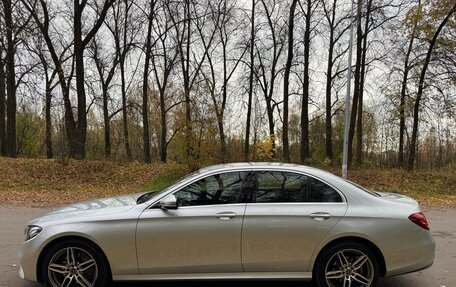 Mercedes-Benz E-Класс, 2018 год, 3 850 000 рублей, 8 фотография