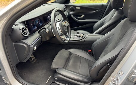 Mercedes-Benz E-Класс, 2018 год, 3 850 000 рублей, 12 фотография