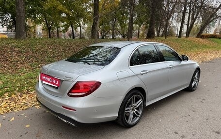 Mercedes-Benz E-Класс, 2018 год, 3 850 000 рублей, 4 фотография