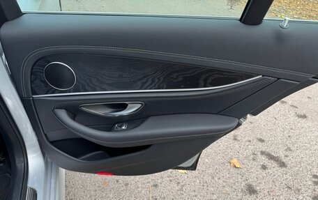 Mercedes-Benz E-Класс, 2018 год, 3 850 000 рублей, 20 фотография