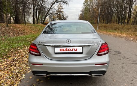 Mercedes-Benz E-Класс, 2018 год, 3 850 000 рублей, 5 фотография