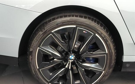 BMW 7 серия, 2025 год, 28 990 000 рублей, 26 фотография