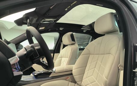 BMW 7 серия, 2025 год, 32 200 000 рублей, 17 фотография