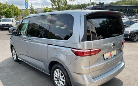 Volkswagen Multivan, 2022 год, 4 750 000 рублей, 4 фотография