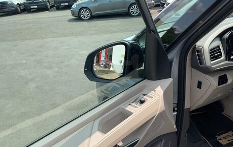 Volkswagen Multivan, 2022 год, 4 750 000 рублей, 22 фотография