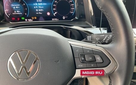 Volkswagen Multivan, 2022 год, 4 750 000 рублей, 30 фотография