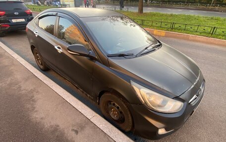 Hyundai Solaris II рестайлинг, 2012 год, 480 000 рублей, 3 фотография