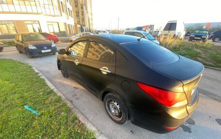 Hyundai Solaris II рестайлинг, 2012 год, 480 000 рублей, 7 фотография