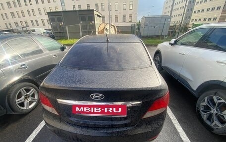 Hyundai Solaris II рестайлинг, 2012 год, 480 000 рублей, 12 фотография