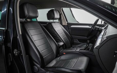 Volkswagen Passat B8 рестайлинг, 2015 год, 1 154 000 рублей, 8 фотография