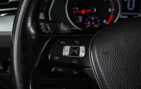 Volkswagen Passat B8 рестайлинг, 2015 год, 1 154 000 рублей, 15 фотография