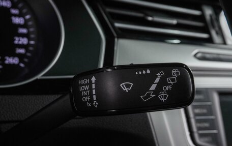 Volkswagen Passat B8 рестайлинг, 2015 год, 1 154 000 рублей, 17 фотография