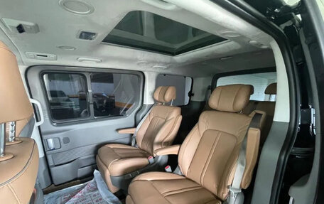 Hyundai Staria, 2025 год, 4 230 000 рублей, 6 фотография