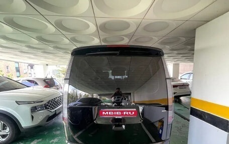 Hyundai Staria, 2025 год, 4 230 000 рублей, 2 фотография