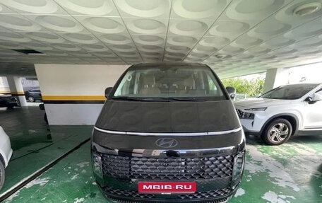 Hyundai Staria, 2025 год, 4 230 000 рублей, 1 фотография