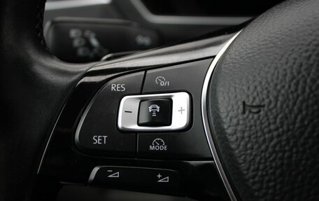 Volkswagen Tiguan II, 2018 год, 2 599 000 рублей, 14 фотография