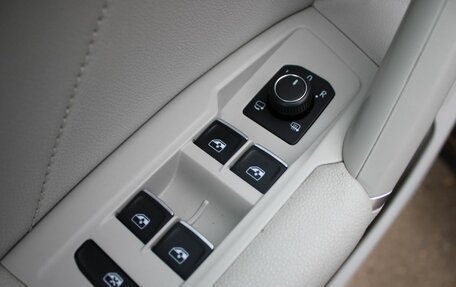 Volkswagen Tiguan II, 2018 год, 2 599 000 рублей, 28 фотография
