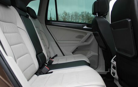 Volkswagen Tiguan II, 2018 год, 2 599 000 рублей, 31 фотография