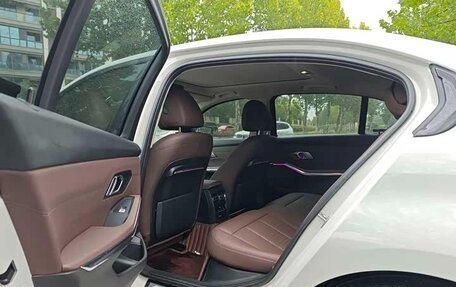 BMW 3 серия, 2021 год, 2 900 000 рублей, 1 фотография