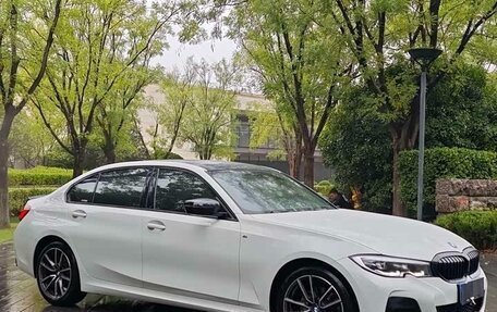 BMW 3 серия, 2021 год, 2 900 000 рублей, 15 фотография