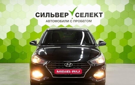 Hyundai Solaris II рестайлинг, 2018 год, 1 000 000 рублей, 3 фотография