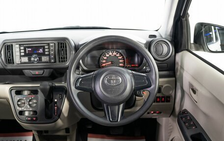 Toyota Passo III, 2018 год, 800 000 рублей, 9 фотография