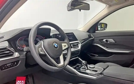 BMW 3 серия, 2021 год, 2 690 000 рублей, 18 фотография