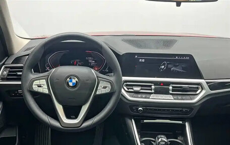 BMW 3 серия, 2021 год, 2 690 000 рублей, 23 фотография