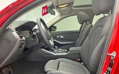 BMW 3 серия, 2021 год, 2 690 000 рублей, 19 фотография