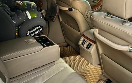 Toyota Crown Majesta, 2007 год, 850 000 рублей, 30 фотография